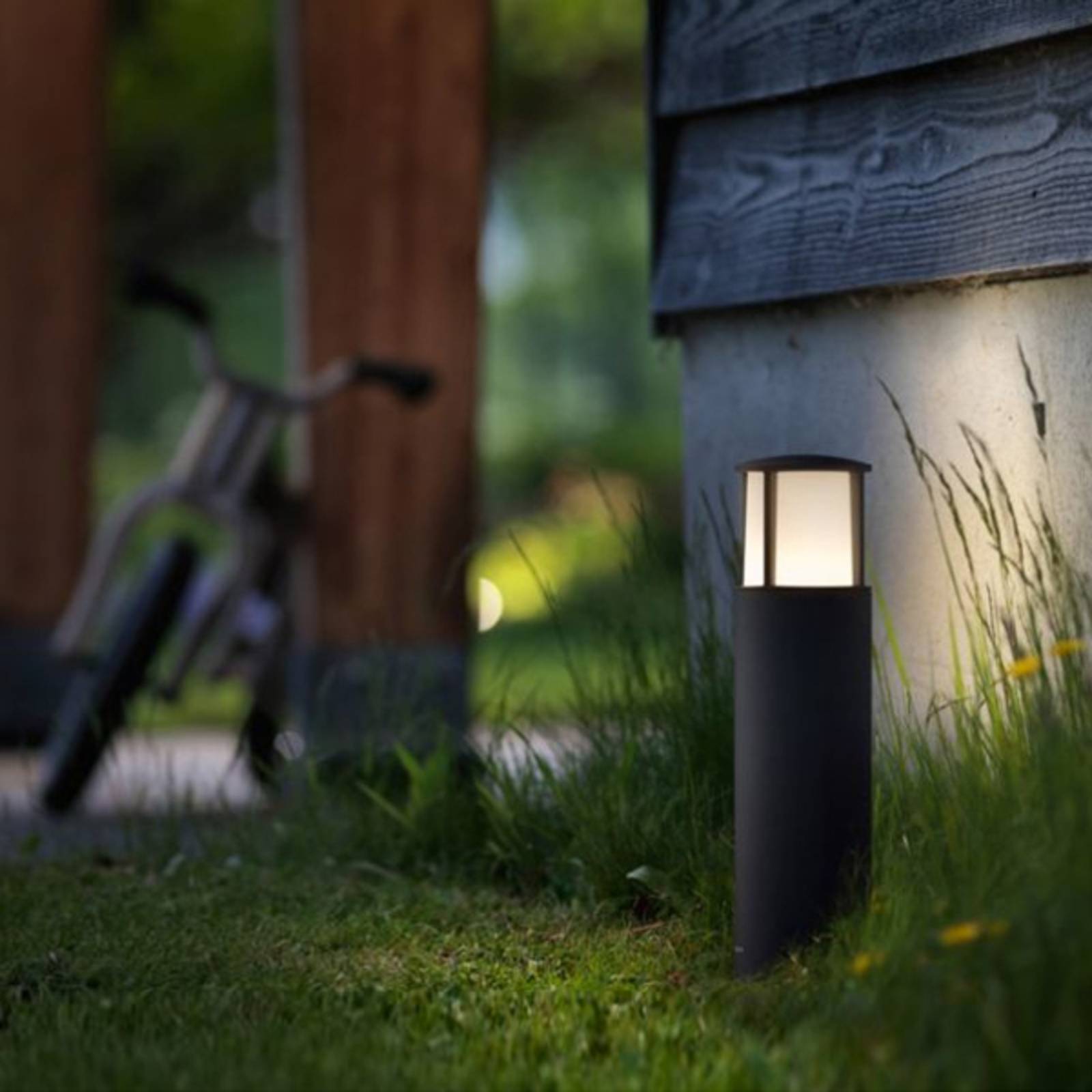 foto del prodotto philips lampada a basamento a led stock