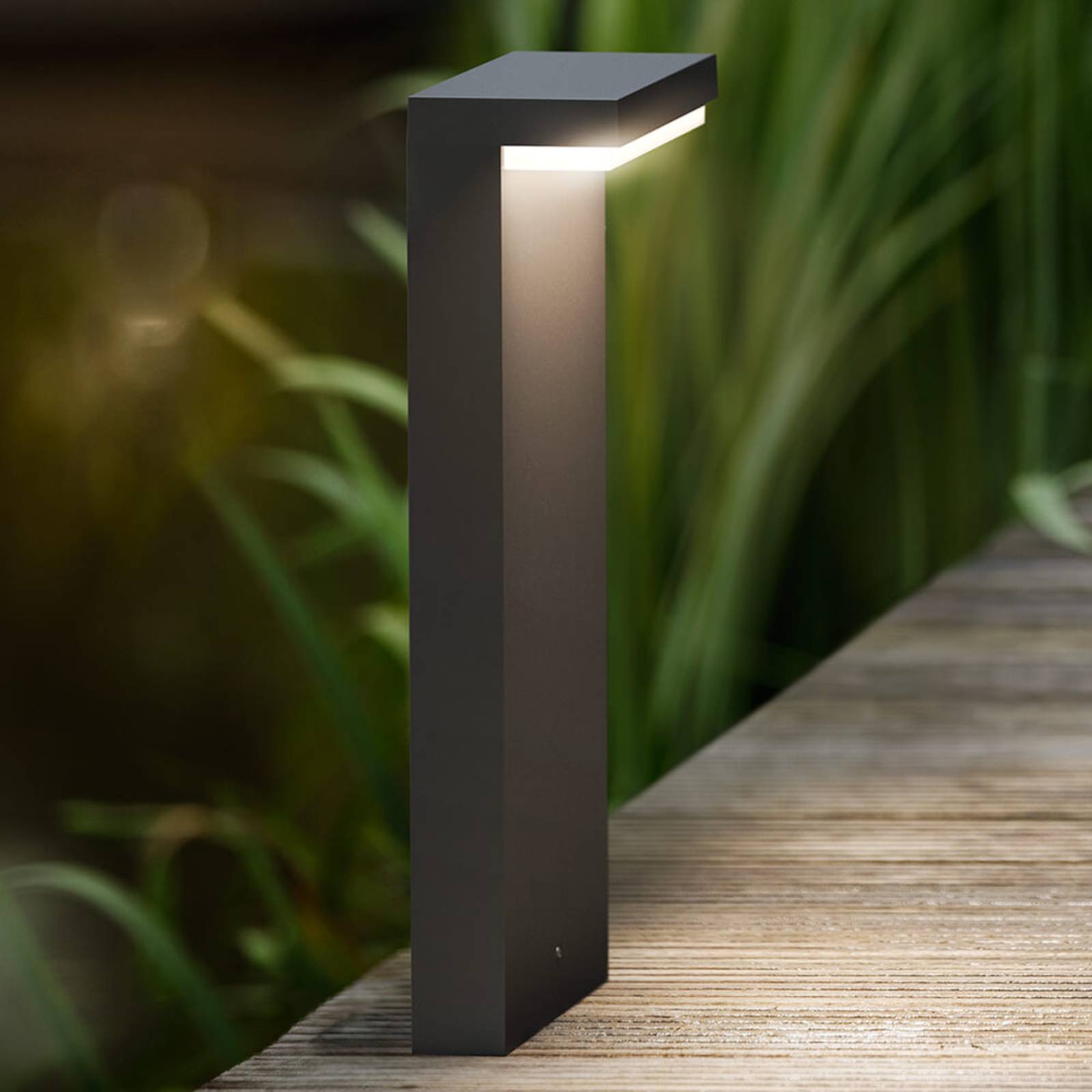 foto del prodotto philips lampioncino led bustan, 2.700 k