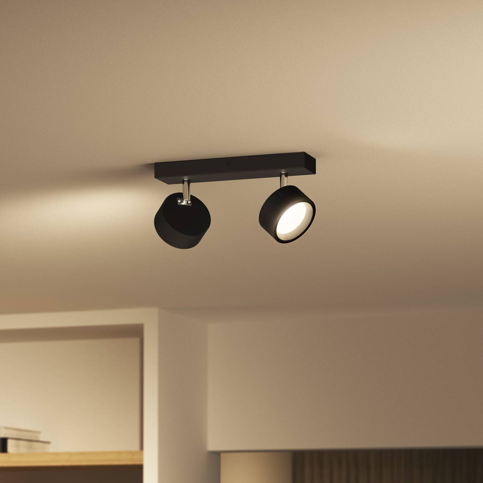 foto del prodotto philips led lampada a faretto bracia, luce calda, 5.5w, 2 punti luce, orientabile, nero