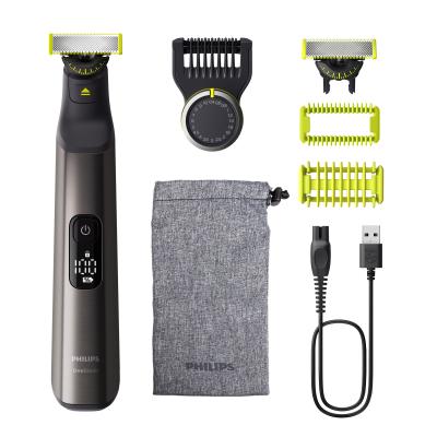 foto del prodotto philips oneblade pro 360 face body rasoio, regolabarba e rifinitore con pettine di precisione regolabile 20 lunghezze qp6552 15
