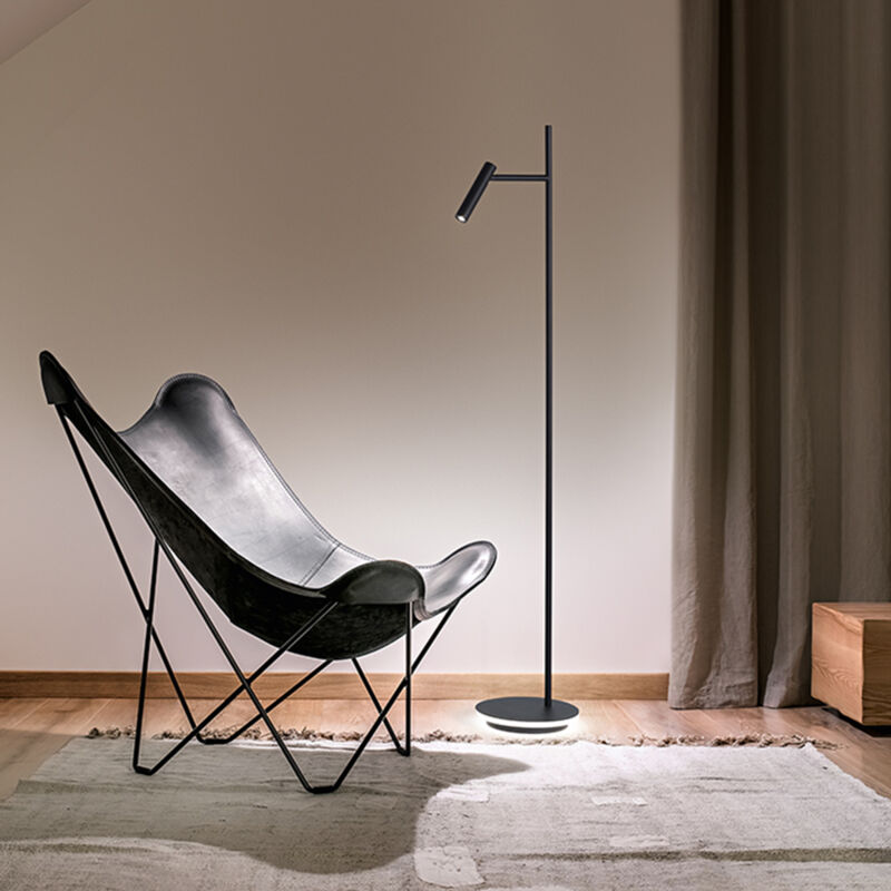 foto del prodotto piantana gambo in metallo verniciato nero con faretto orientabile led 3w 180lm faretto 10w 620lm 3000k doppia accensione