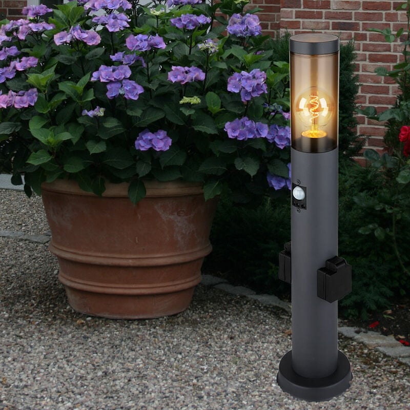 foto del prodotto piantana led con presa di corrente e rilevatore di movimento colonna da giardino con luce, acciaio inox antracite, plastica fum , 1x filamento e27