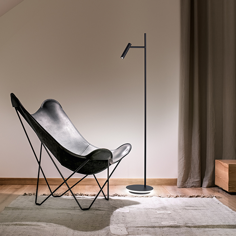 foto del prodotto piantana moderna gambo metallo nero acrilico led 6w 3000k