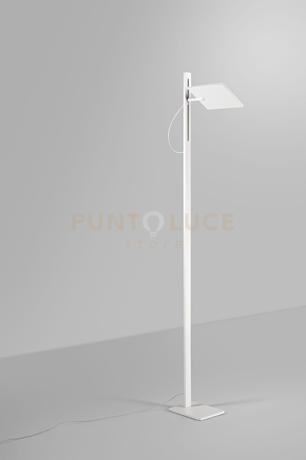 foto del prodotto piantana radiante in metallo e alluminio bianco opaco dimmerabile e orientabile a led 24w 2160lm cct 2700k 3000k 4000k