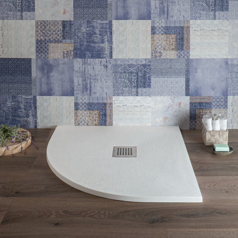 foto del prodotto piatto doccia semicircolare 90x90 bianco in resina effetto pietra blan