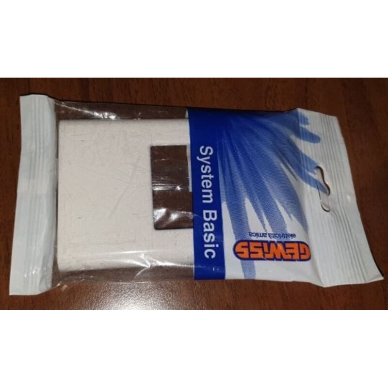 foto del prodotto placca 1 posti bianco basic gewiss cod. gw22001 