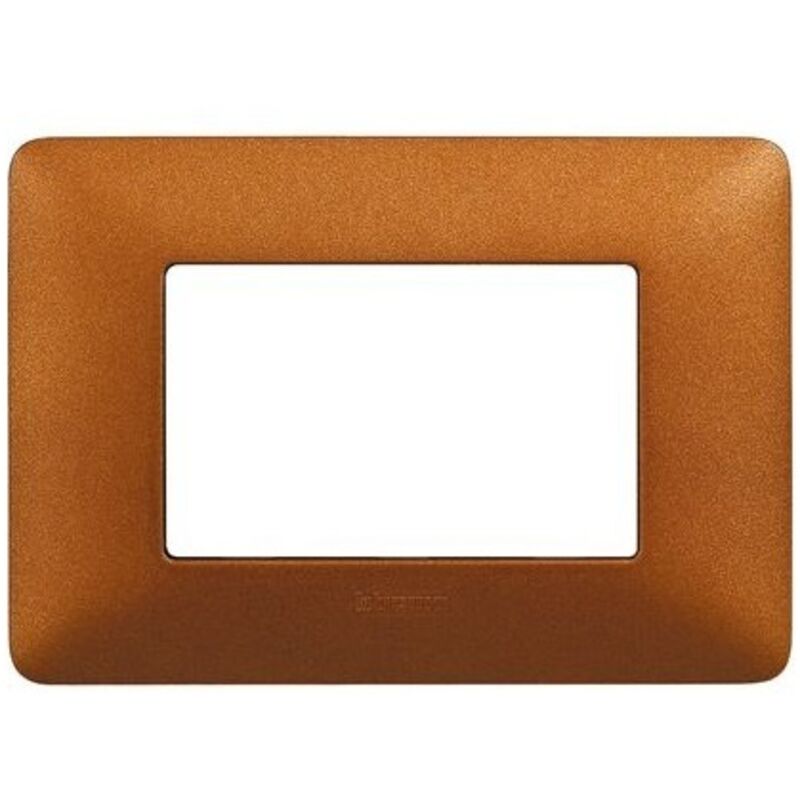 foto del prodotto placca 3 moduli matix rosso terra materiale tecnopolimero