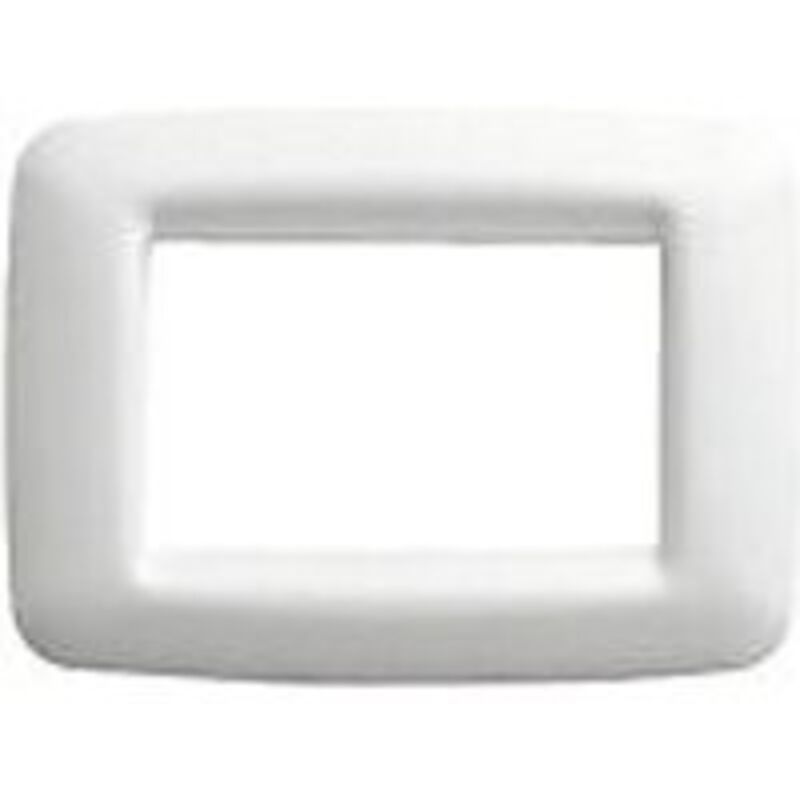 foto del prodotto placca 6 posti bianco nuvola playbus young gewiss cod. gw32246 