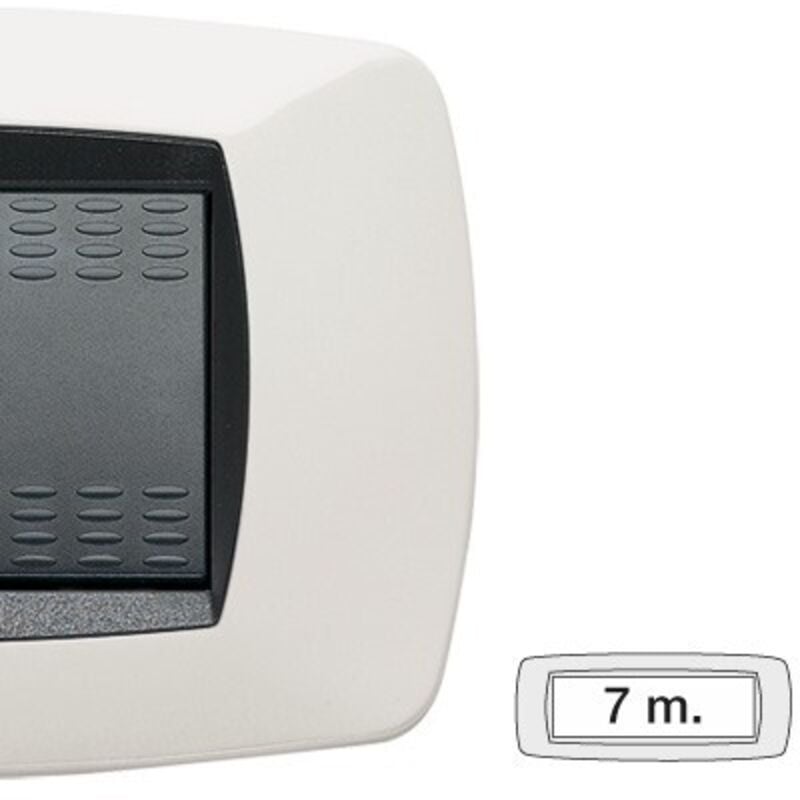 foto del prodotto placca 7 posti bianco modo master cod. 39tc107 