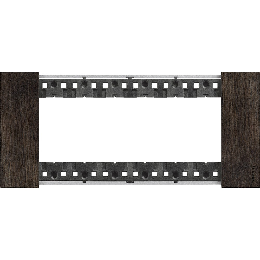 foto del prodotto placca bticino living now 6 moduli colore legno noce ka4806lg