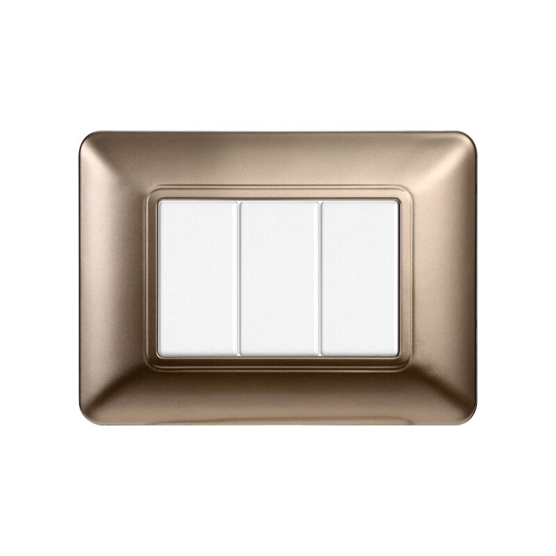 foto del prodotto placca in plastica 3 posti colore bronzo serie solar compatibile matix