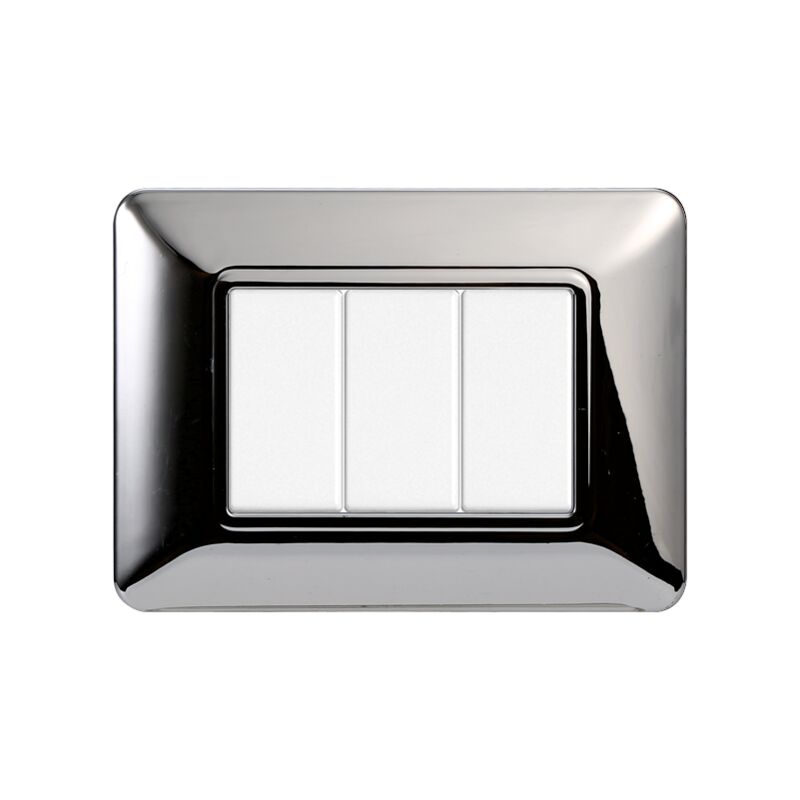 foto del prodotto placca in plastica 3 posti colore cromato lucido serie solar compatibile matix