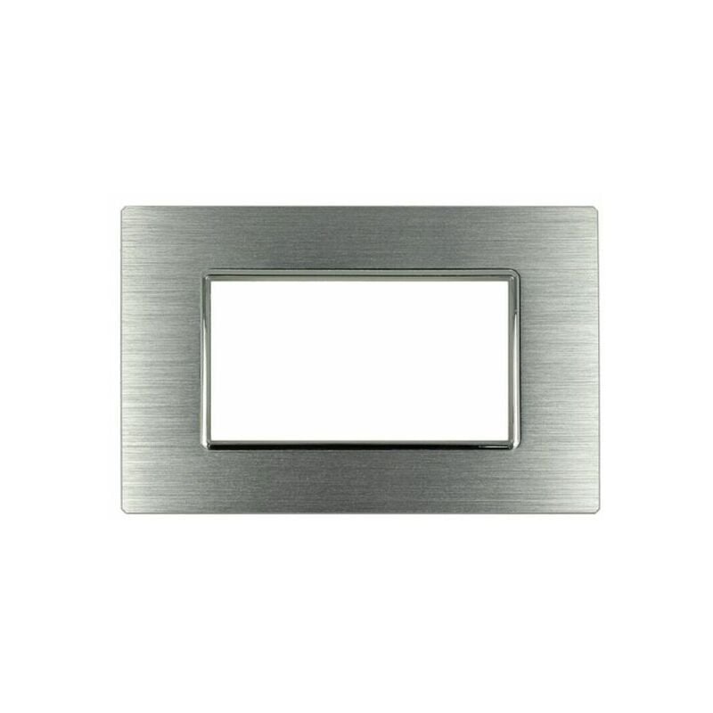 foto del prodotto placca luxury 504 4m in metallo satinato colore argento compatibile con bticino axolute sd21004-7mt