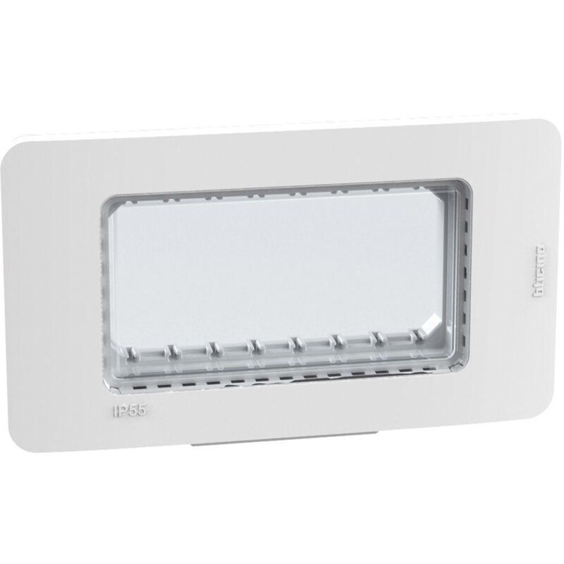 foto del prodotto placca matixgo ip55 4 moduli bianco bticino 28604w