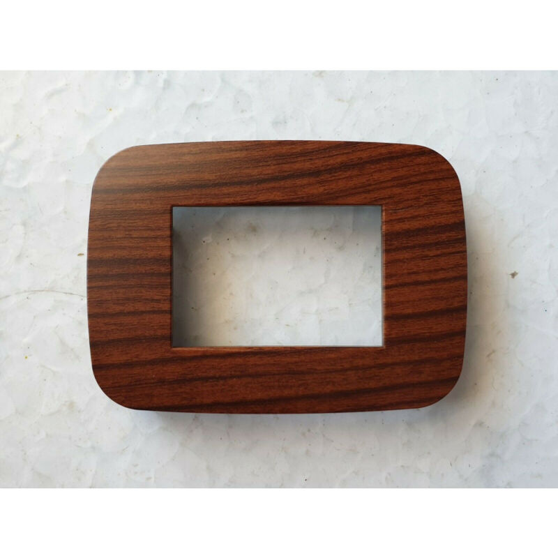 foto del prodotto placca placchetta placchette compatibili per serie axolute bticino colorate fori legno scuro 7 fori trade shop traesio