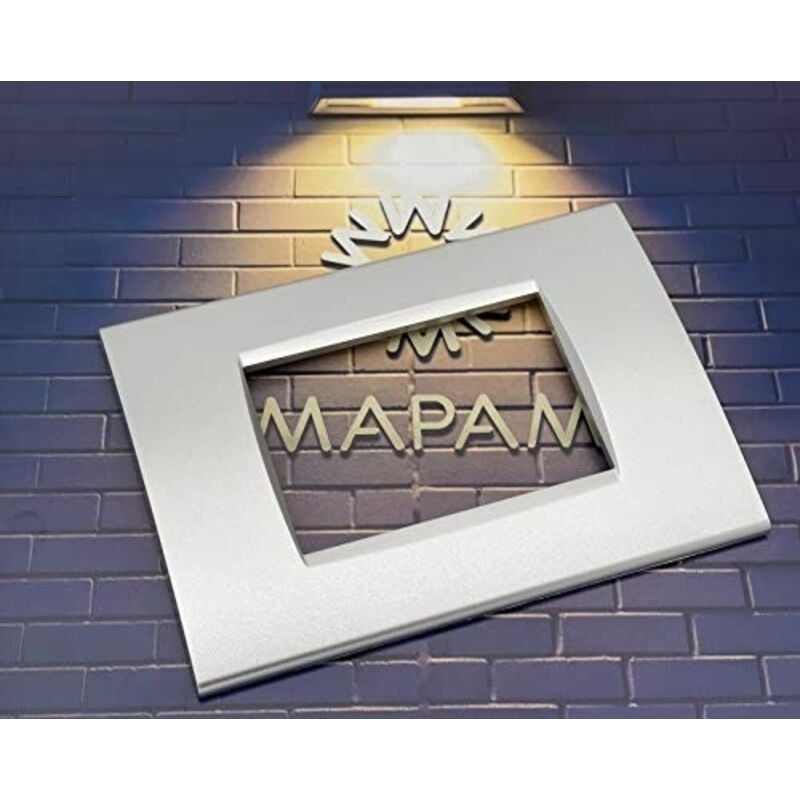 foto del prodotto placca quadra 506 7m moduli grigio silver compatibile con bticino living