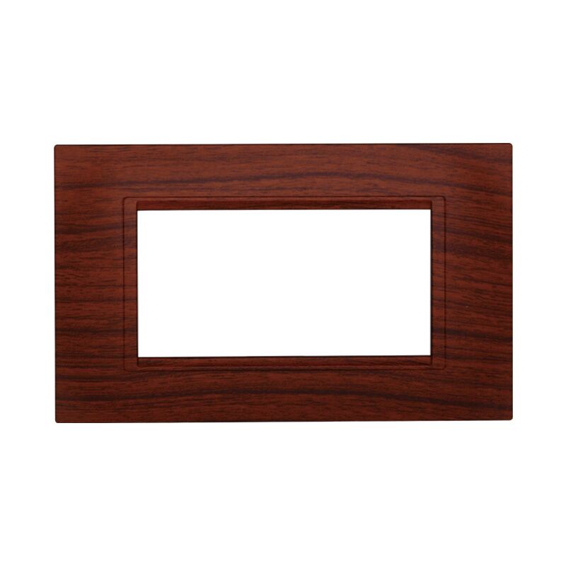 foto del prodotto placca quadrata serie space, 4 moduli, plastica, radica, compatibile con serie bticino living ettroit ln89403