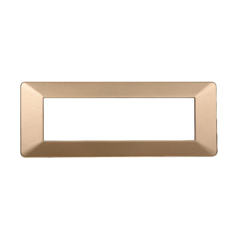 foto del prodotto placca serie starlight, 7 moduli, plastica, oro, compatibile con serie vimar plana ettroit ev83711