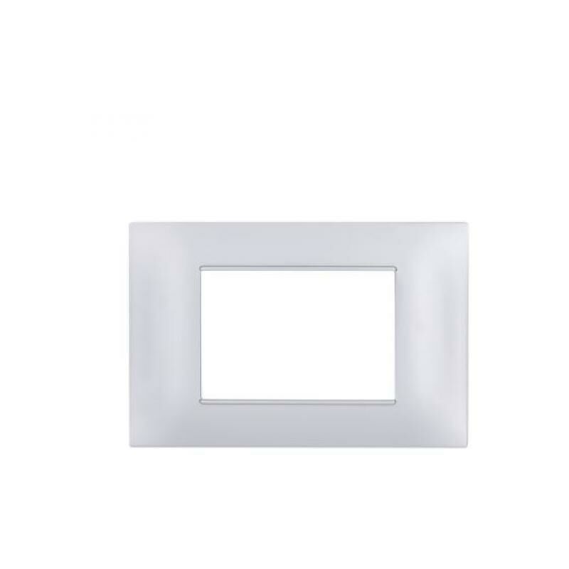 foto del prodotto placca tecnopolimero gem compatibile con vimar plana 14653.21 3 moduli silver 6003 09