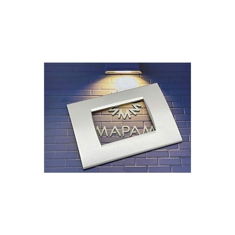 foto del prodotto placche compatibili bticino living light placca 3 4 7 moduli per supporti ln4703 t11 2 posti champagne