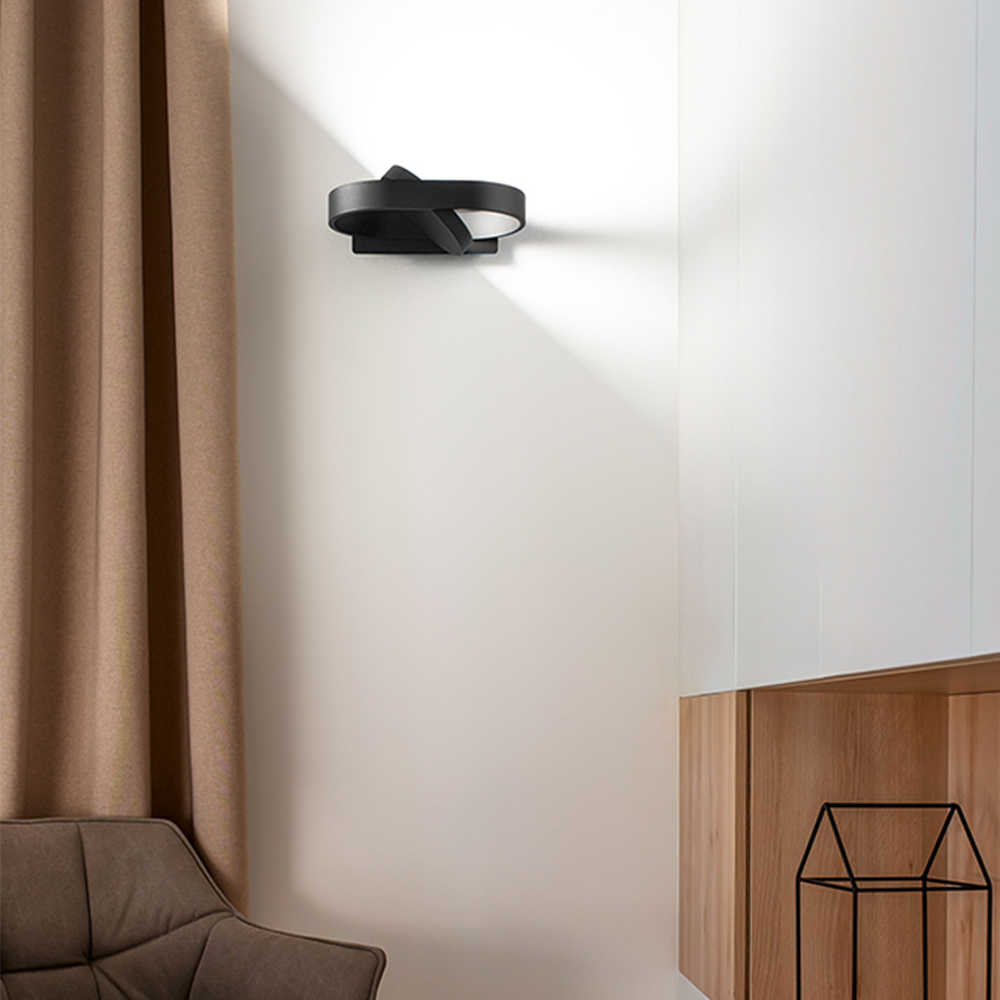 foto del prodotto plafoniera belt in metallo colore nero led 6w 480lm cct 3000k 4000k 6000k orientabile