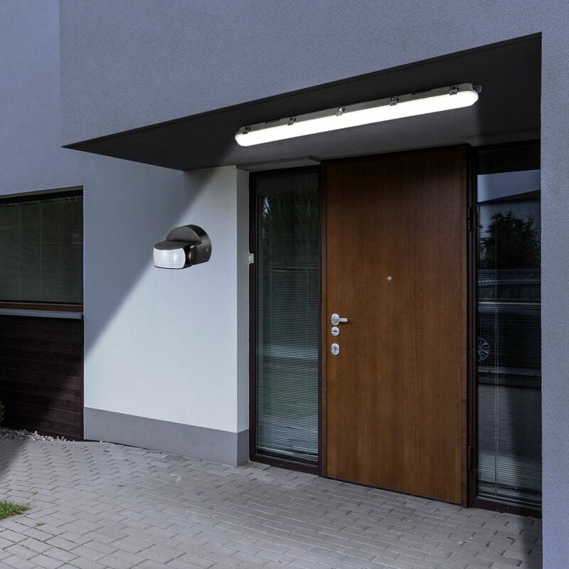 foto del prodotto plafoniera led a prova di umidit con rilevatore di movimento tubo led per garage con sensore, ip65, 1x led 48w 5760lm bianco freddo, l 150 cm