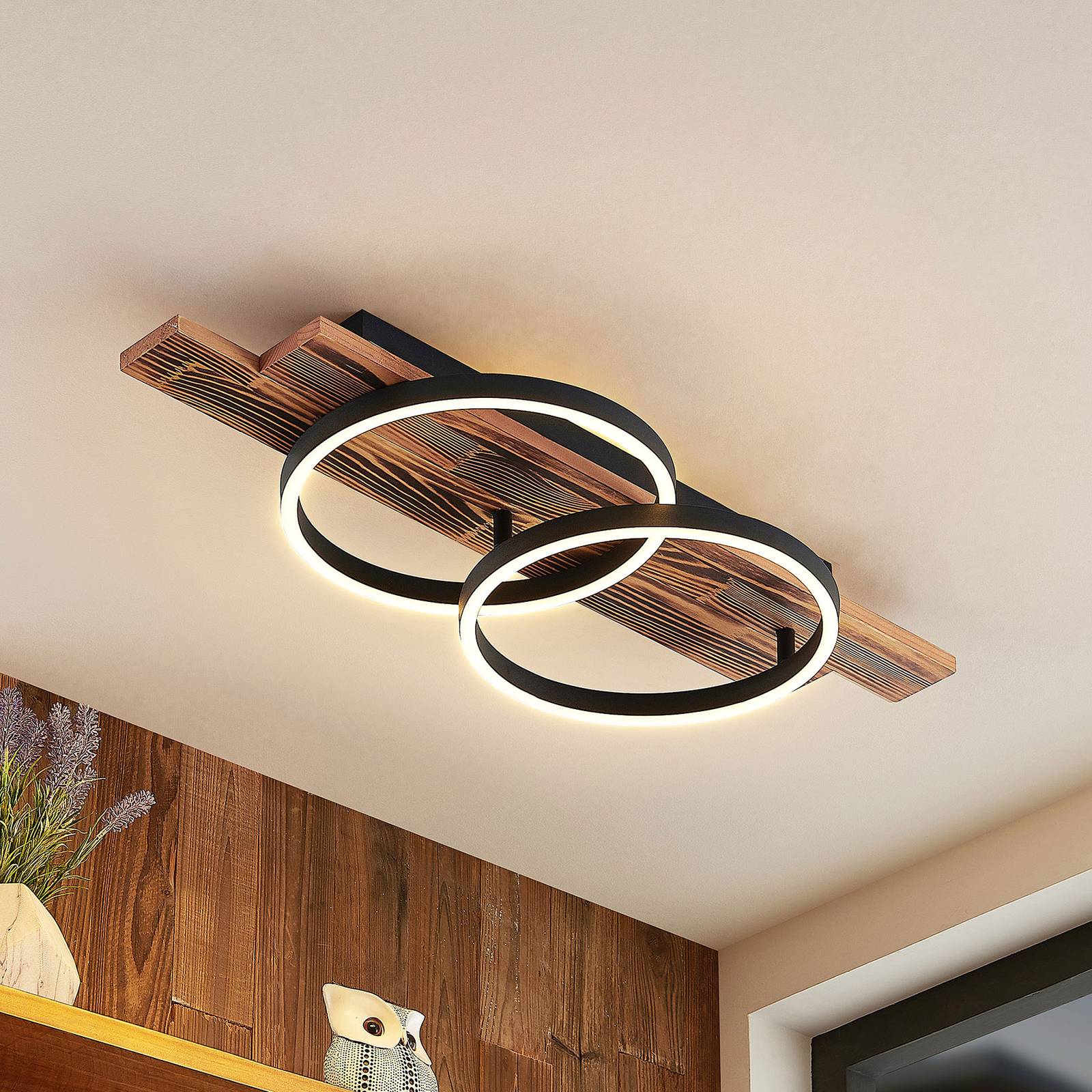 foto del prodotto plafoniera led lindby sentoa, legno, lunghezza 75 cm, 3.000 k