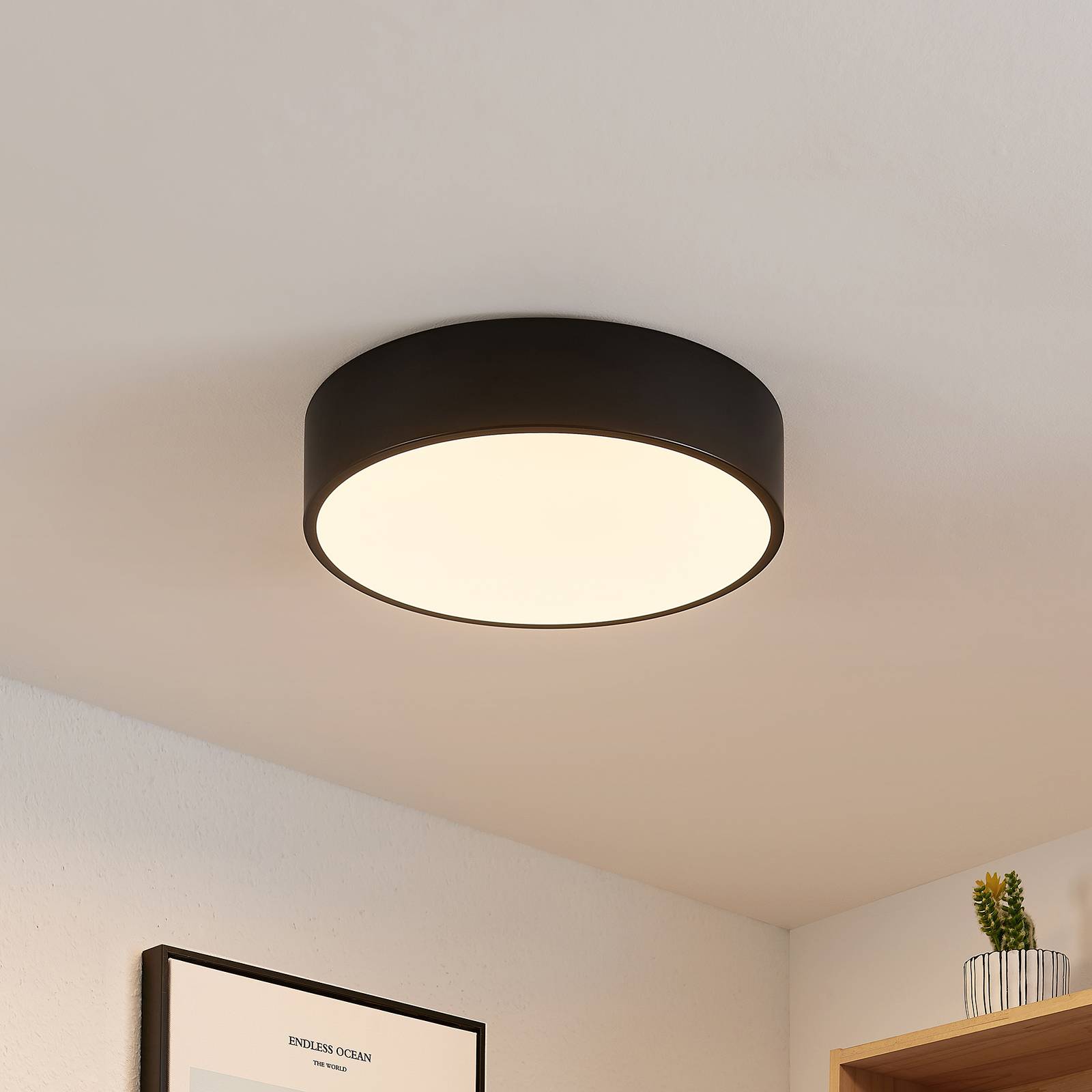 foto del prodotto plafoniera led lindby simera, 30 cm, nero, bianco