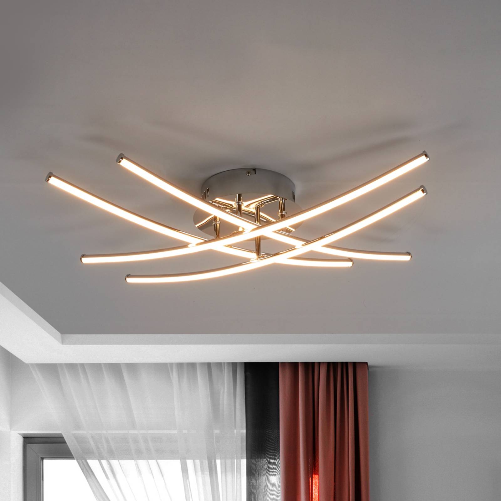 foto del prodotto plafoniera led lindby yael, colore cromo, metallo, lunghezza 67 cm