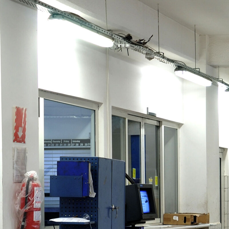 foto del prodotto plafoniera led per ambienti umidi, luce per vasca da bagno, lampada led per garage, tubo led, collegamento in serie, protetto contro i getti d acqua,