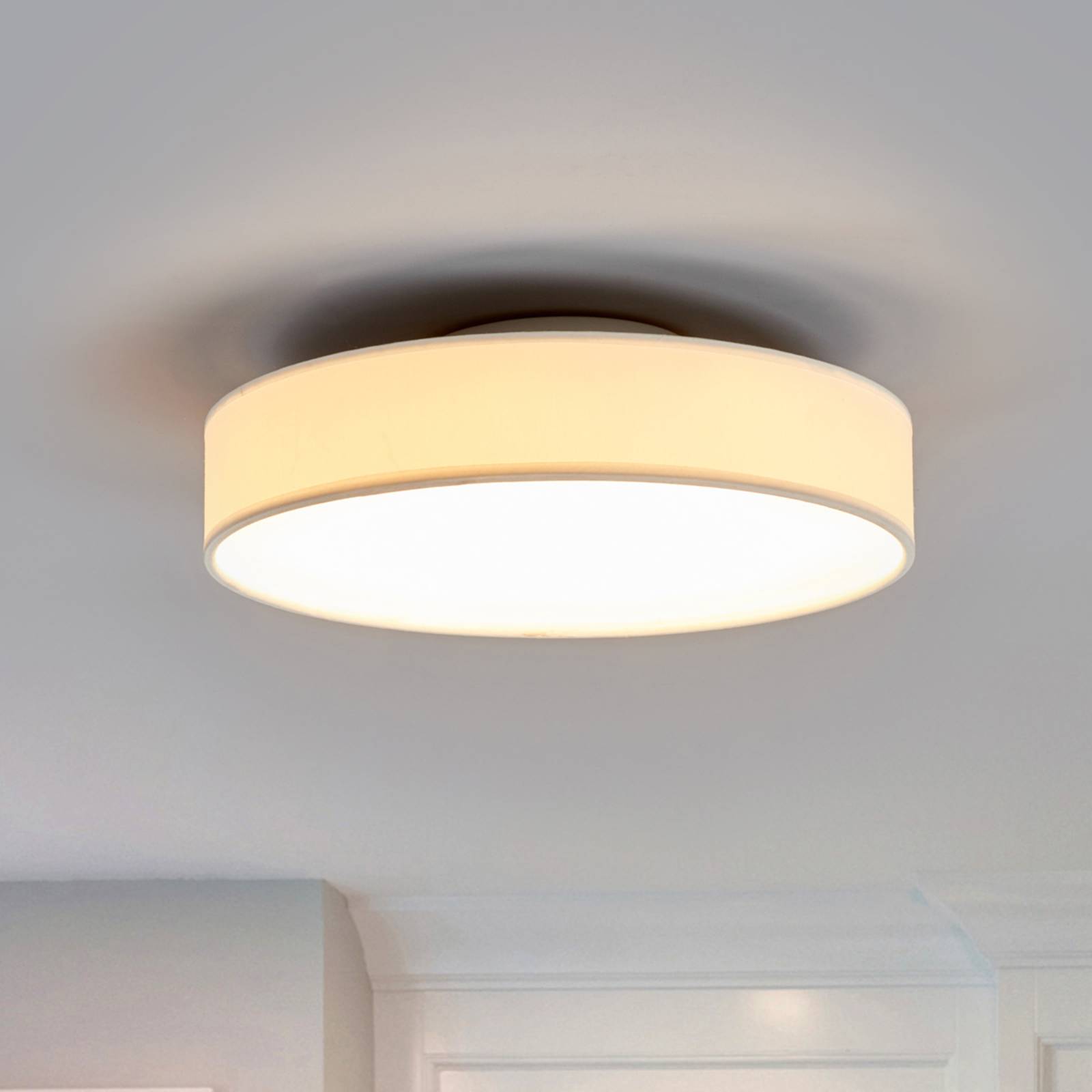 foto del prodotto plafoniera led saira di lindby, 30 cm, bianco, tessuto