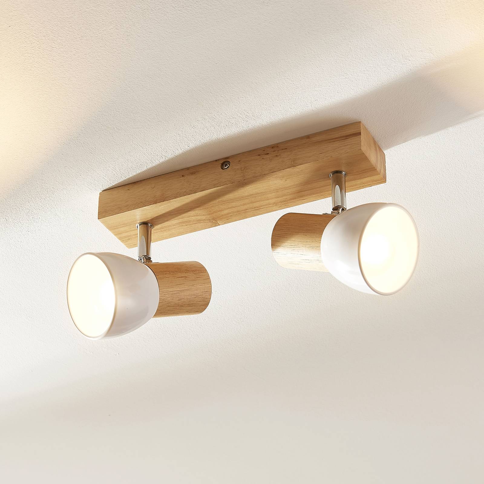 foto del prodotto plafoniera lindby thorin, 27 cm, a 2 luci, bianco, legno, e14