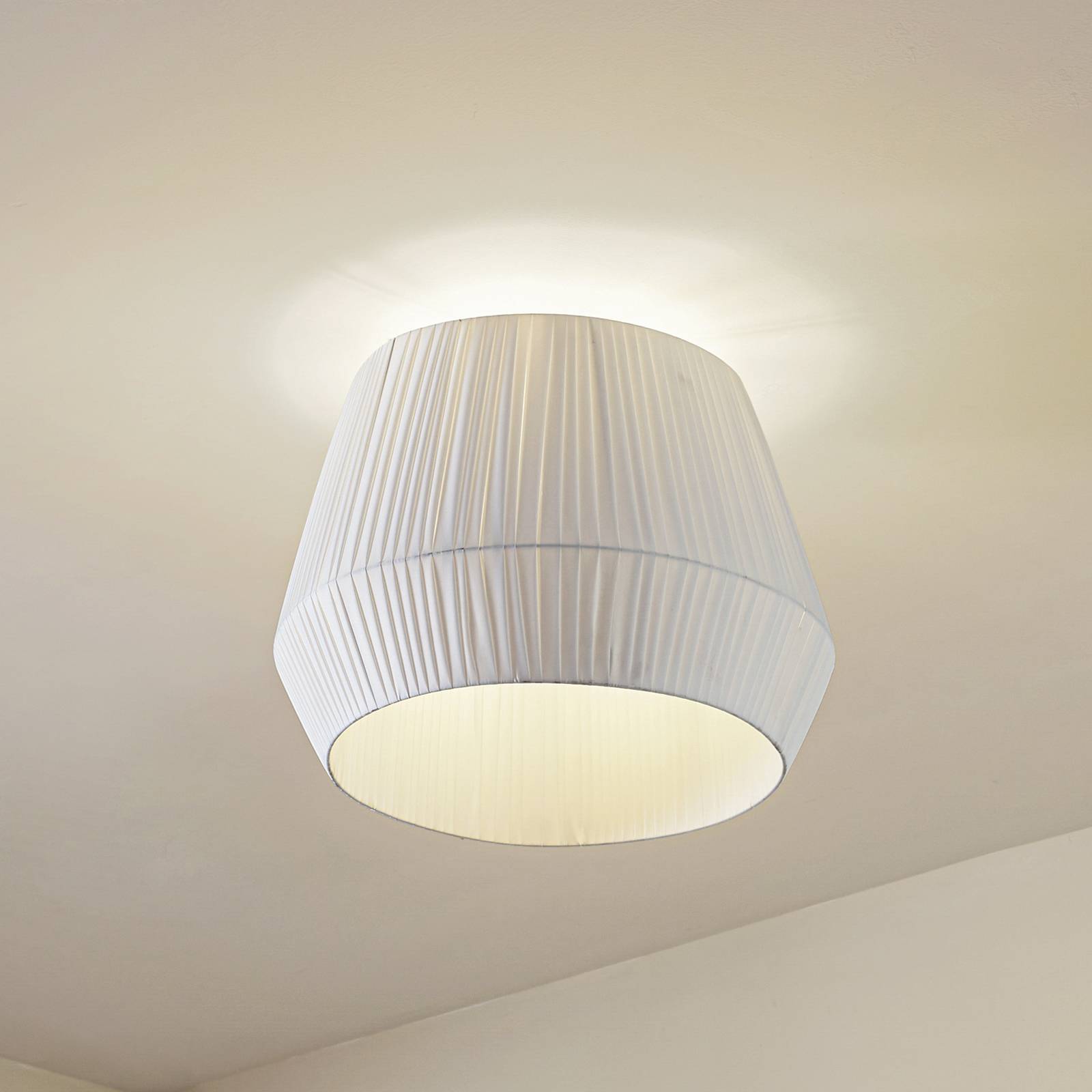 immagine 0 del prodotto plafoniera lindby vitore, 50 cm, tessuto, bianco