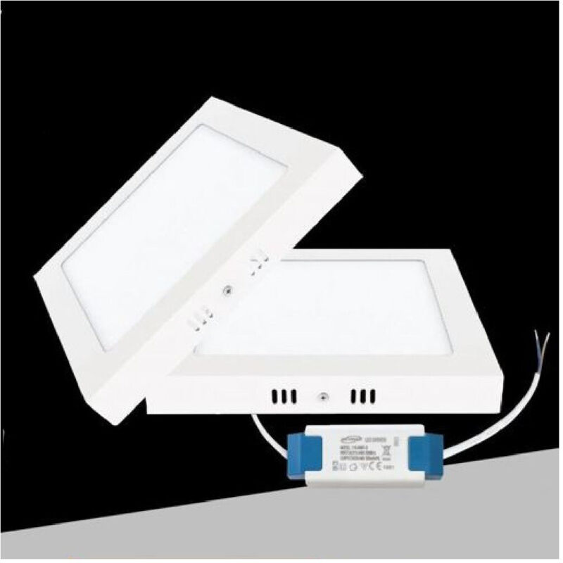 foto del prodotto plafoniera pannello led quadrato 6 watt cct tre colorazione di luce p120b q3c trade shop traesio