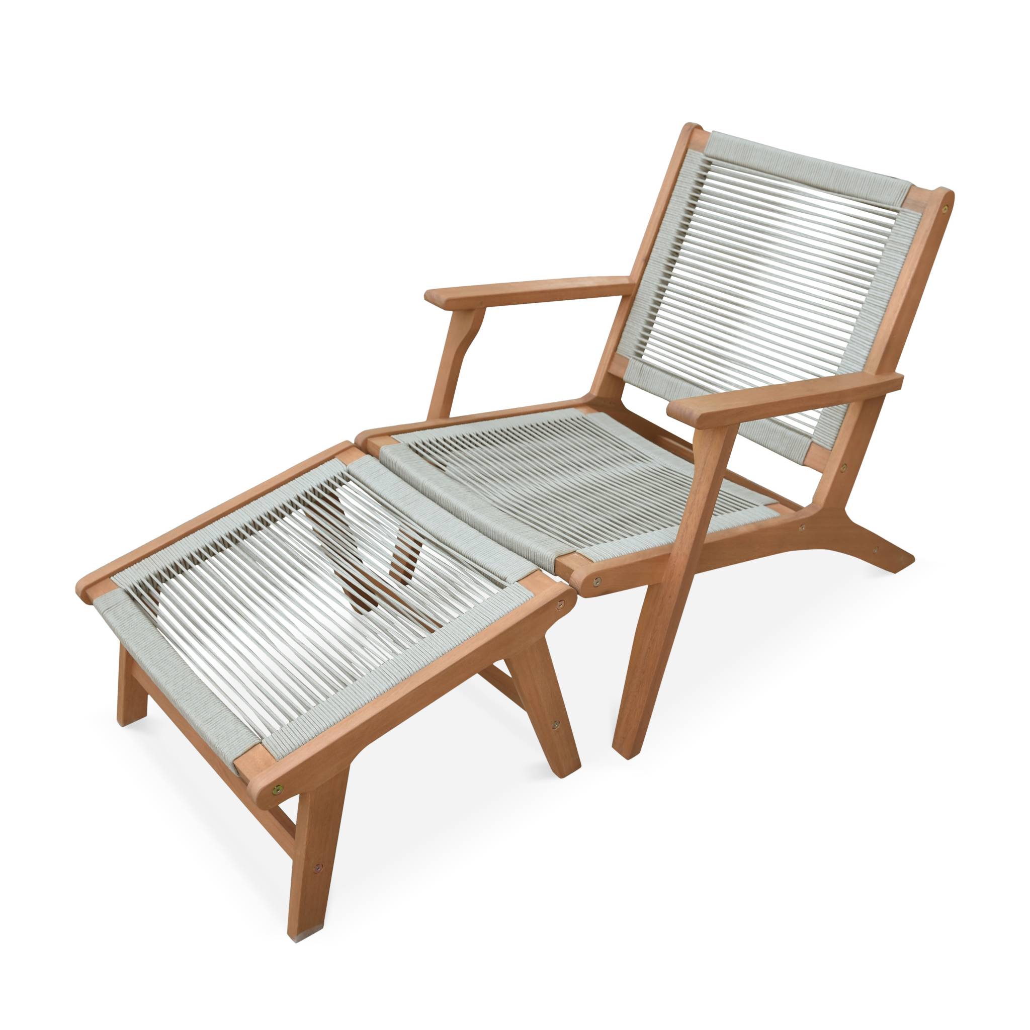 foto del prodotto poltrona relax in legno e corda con poggiapiedi, beige