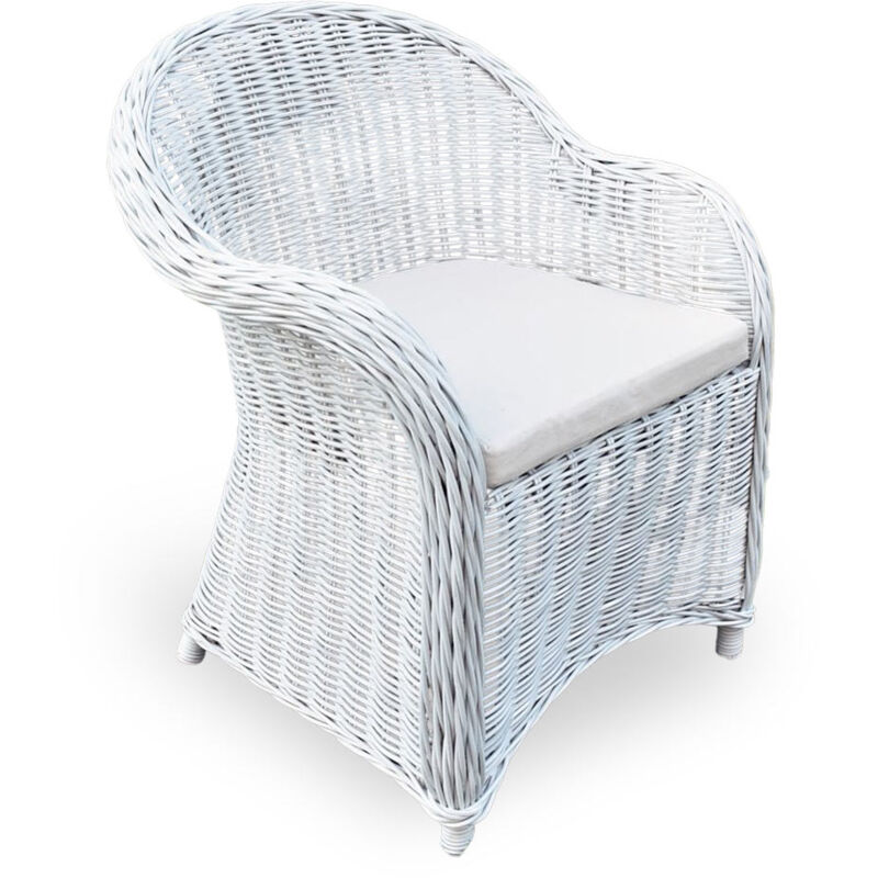 foto del prodotto poltrona roma in rattan naturale intrecciato bianco con cuscino in omaggio