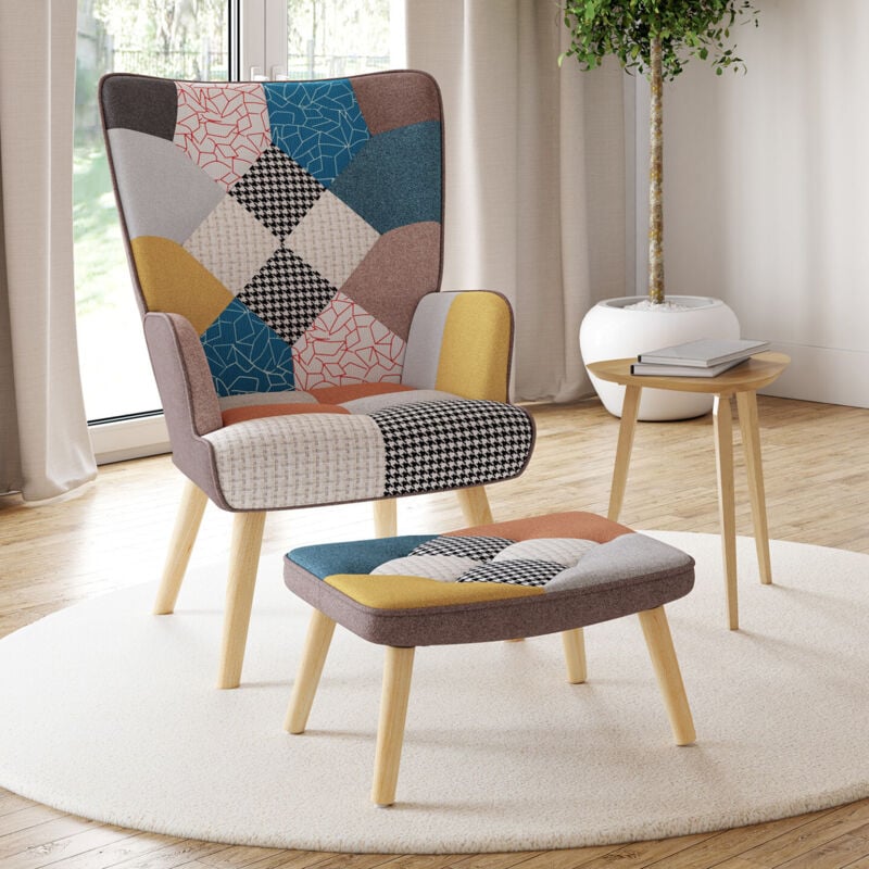 foto del prodotto poltrona scandinava ivar con poggiapiedi in tessuto patchwork multicolore