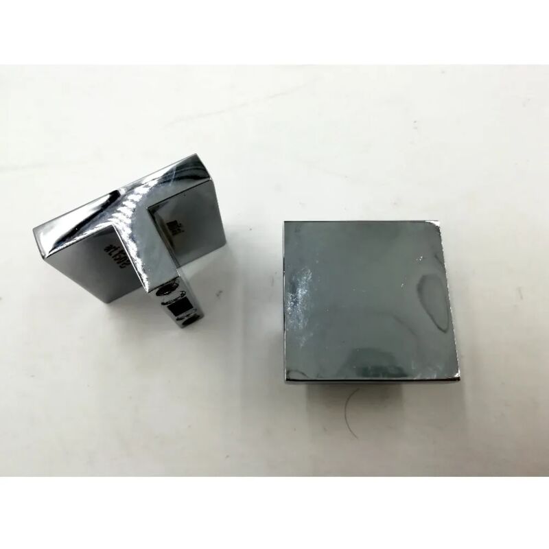 foto del prodotto pomolo mital 150a cromo lucido mm.60x60x27.5
