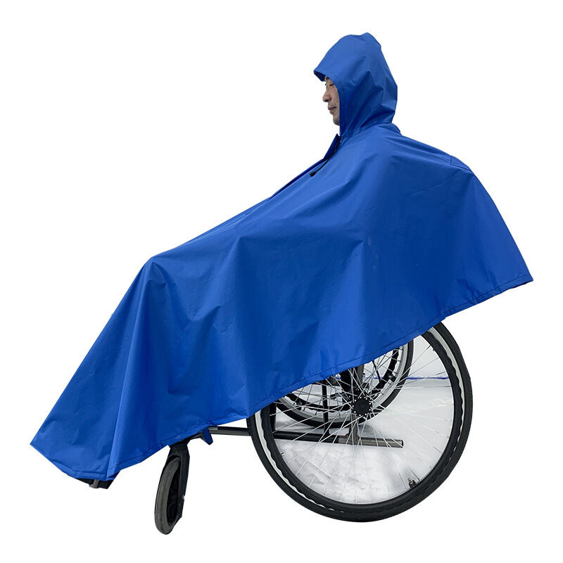 foto del prodotto poncho impermeabile per sedia a rotelle, impermeabile con cappuccio a strisce riflettenti, antivento, leggero per anziani e pazienti sollbry