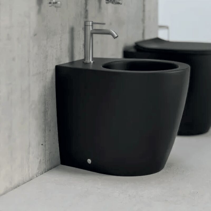foto del prodotto ponsi bidet a terra ercos kite nero opaco