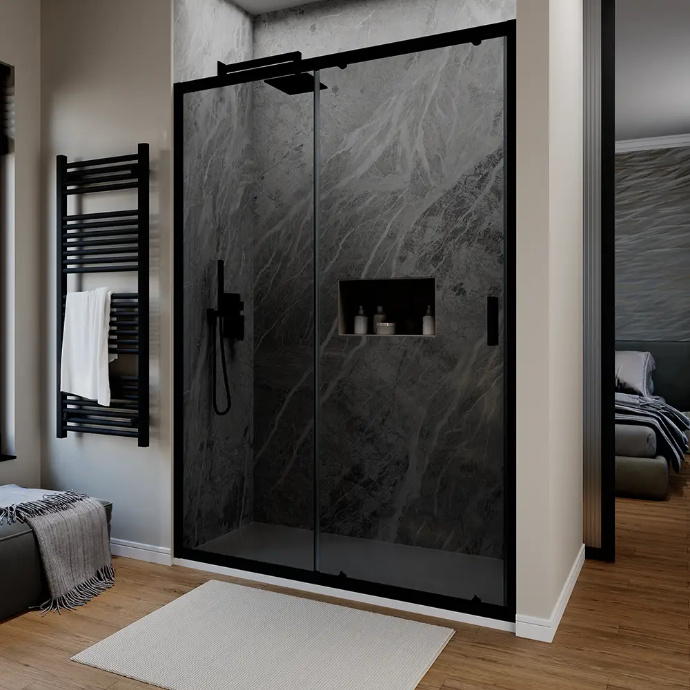 foto del prodotto porta doccia 140 cm scorrevole profili nero opaco vetro 6mm fum h190 sicily