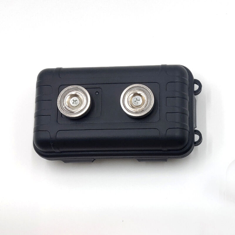 foto del prodotto portachiavi magnetico sotto l auto, nascondi una chiave, portachiavi magnetico per auto, impermeabile, nascosto, custodia per chiavi dell auto per