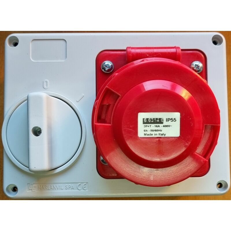 immagine 0 del prodotto presa fissa a parete con fondo interbloccata ip55 16a 3p t 6h marlanvil 663146