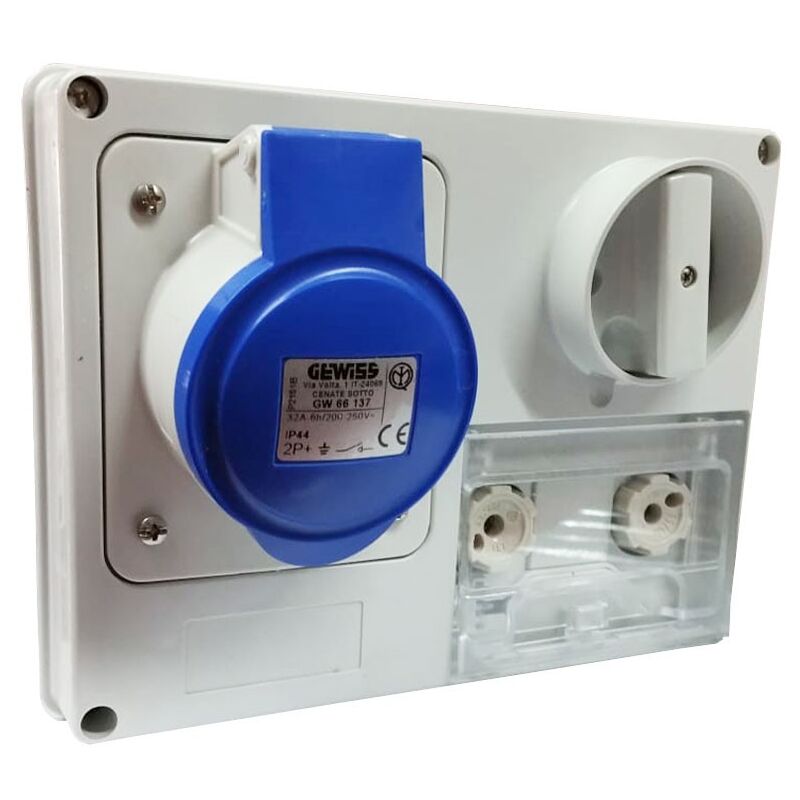 foto del prodotto presa interbloccata gewiss 2p t 32a ip44 220v senza cassetta gw66137