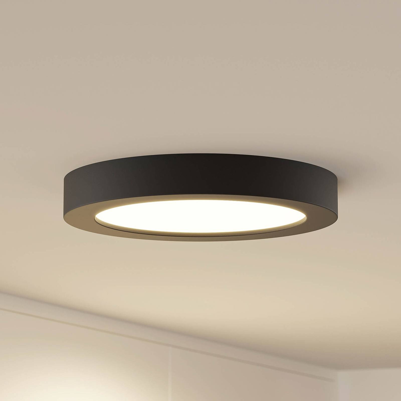 foto del prodotto prios led edwina in nero da alluminio