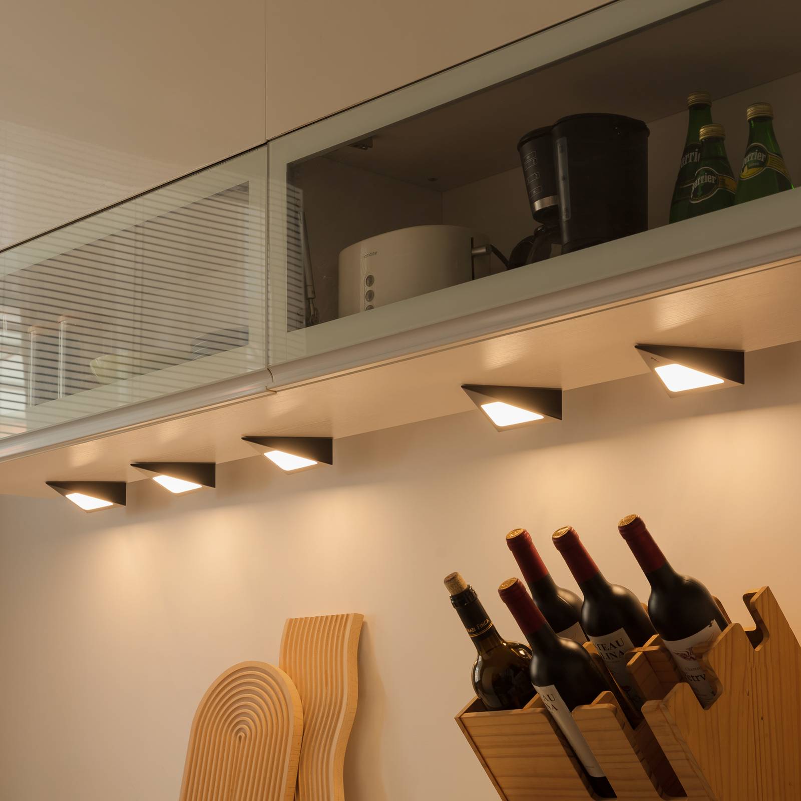 foto del prodotto prios led odia in nero da acciaio inox