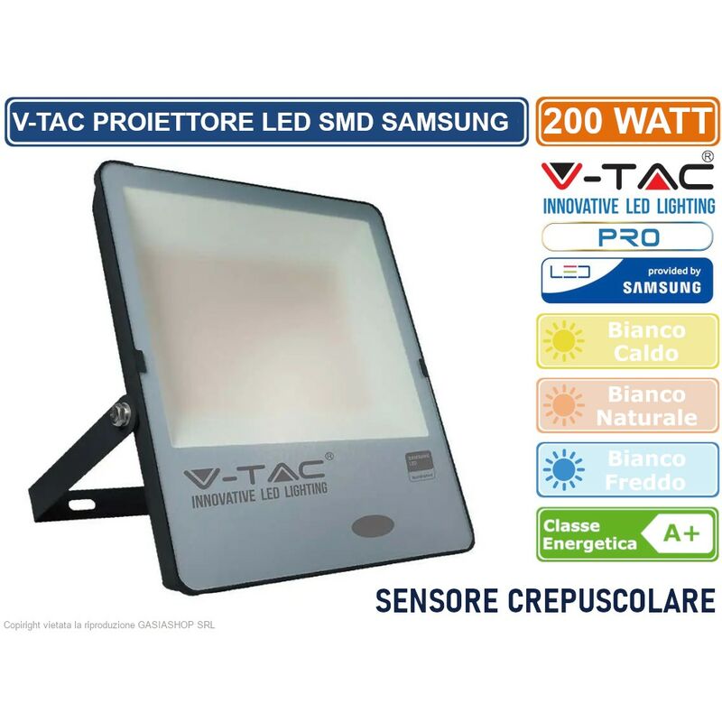 foto del prodotto pro vt 272 faro led smd chip samsung 200w sensore crepuscolare ip65 da esterno colore nero sku 20181 20182 20183 colore luce bianco naturale