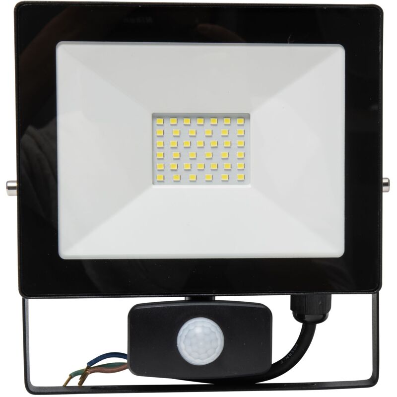 foto del prodotto proiettore radar piatto a led werka pro 30 watt 39 led, 2400 lumen 