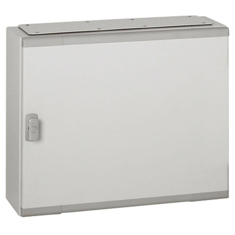 foto del prodotto quadro da parete bticino mdx400 in lamiera monoblocco 600x600mm 92630q
