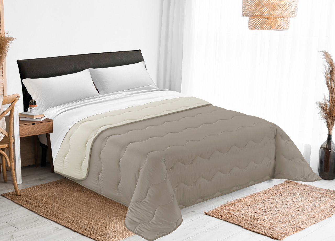 foto del prodotto quilt trapuntino piumino estivo 100gr mq diadema bicolor double face piazza e mezza tortora beige